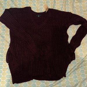 AEO Burgundy Sweater Size XS
